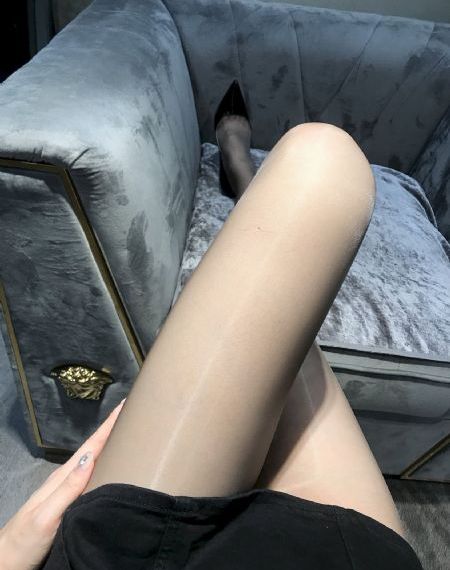 黑人下面好大我高潮了_720免费在线观看
