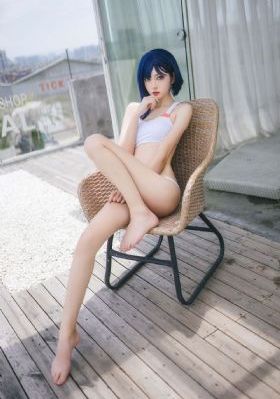 石原莉奈为了老了公和老头出_1080P超清免费观看